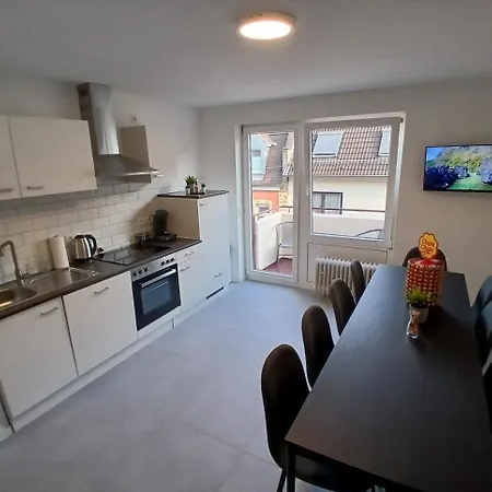 Hub 11 - Mit Balkon Karlsruhe